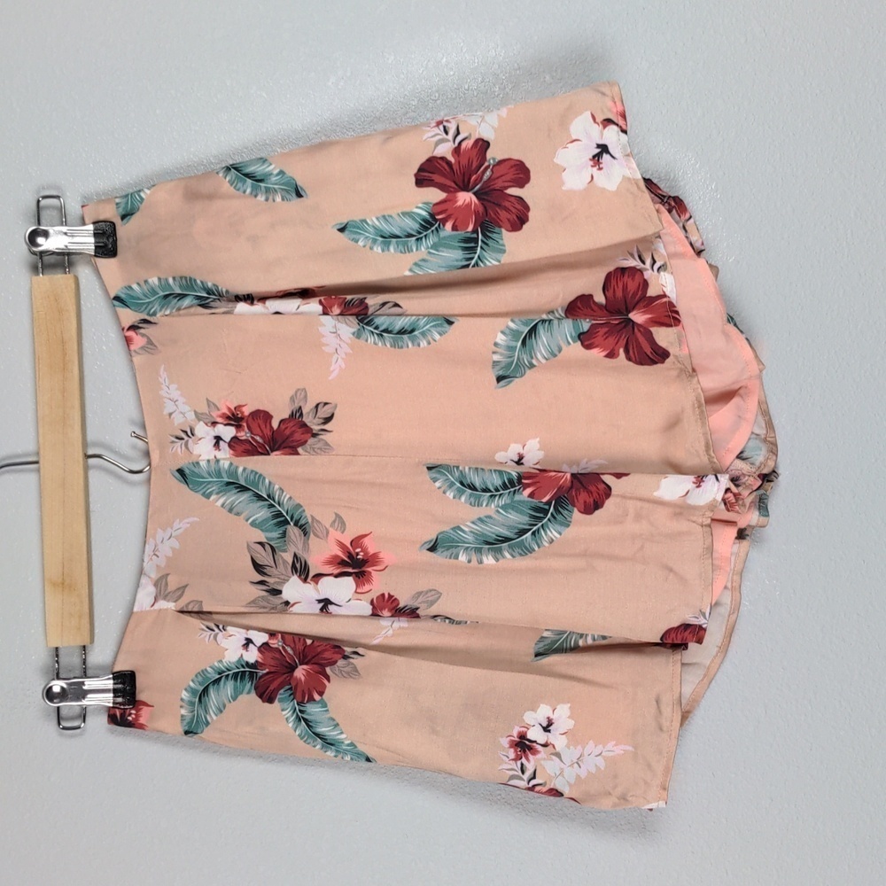Majorelle Floral High Rise Zip Back Shorts Size Small